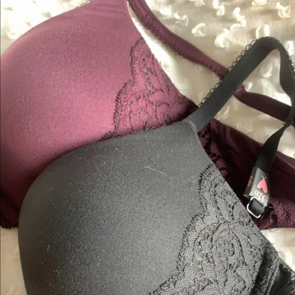 Victoria Secret Body by Victoria Push Up Bras - Picture 5 of 6